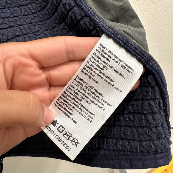 Outdoor Research Women's XS Navy Vigor Plus Fleece Jacket Full Zip Up Gorpcore - Picture 5 of 7